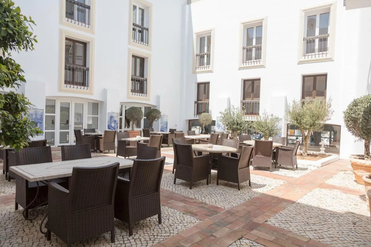 Hotel Carvoeiro Plaza  Carvoeiro (Lagoa)