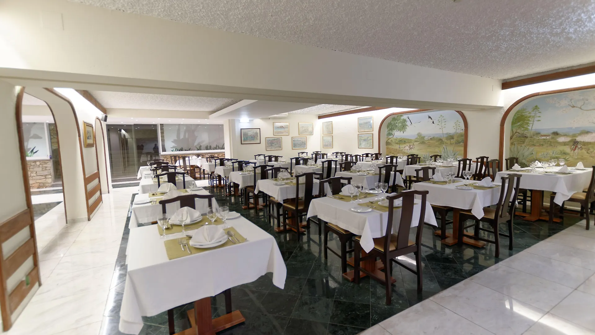 Hotel Carvoeiro Plaza