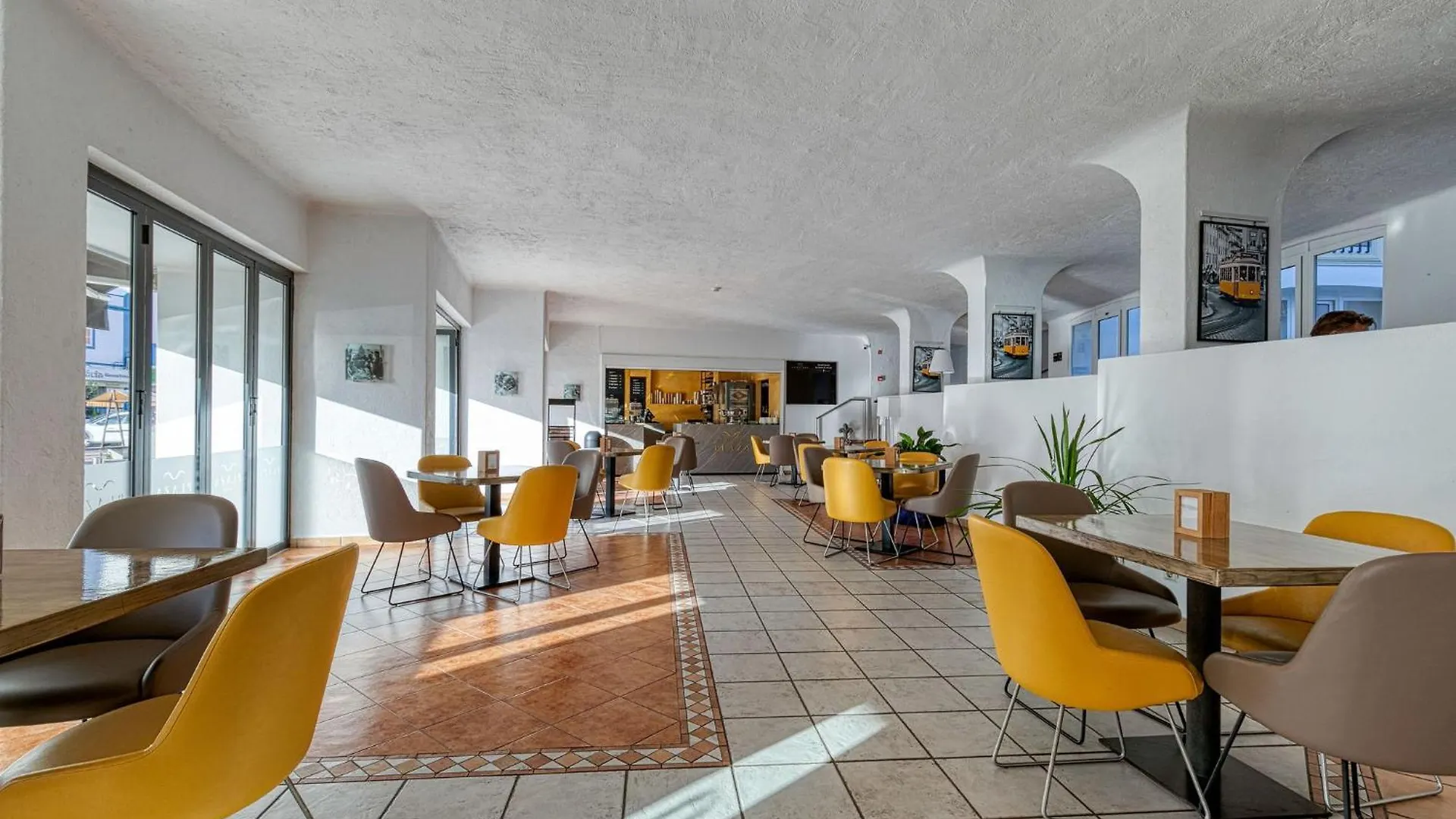 ***  Hotel Carvoeiro Plaza Portugal
