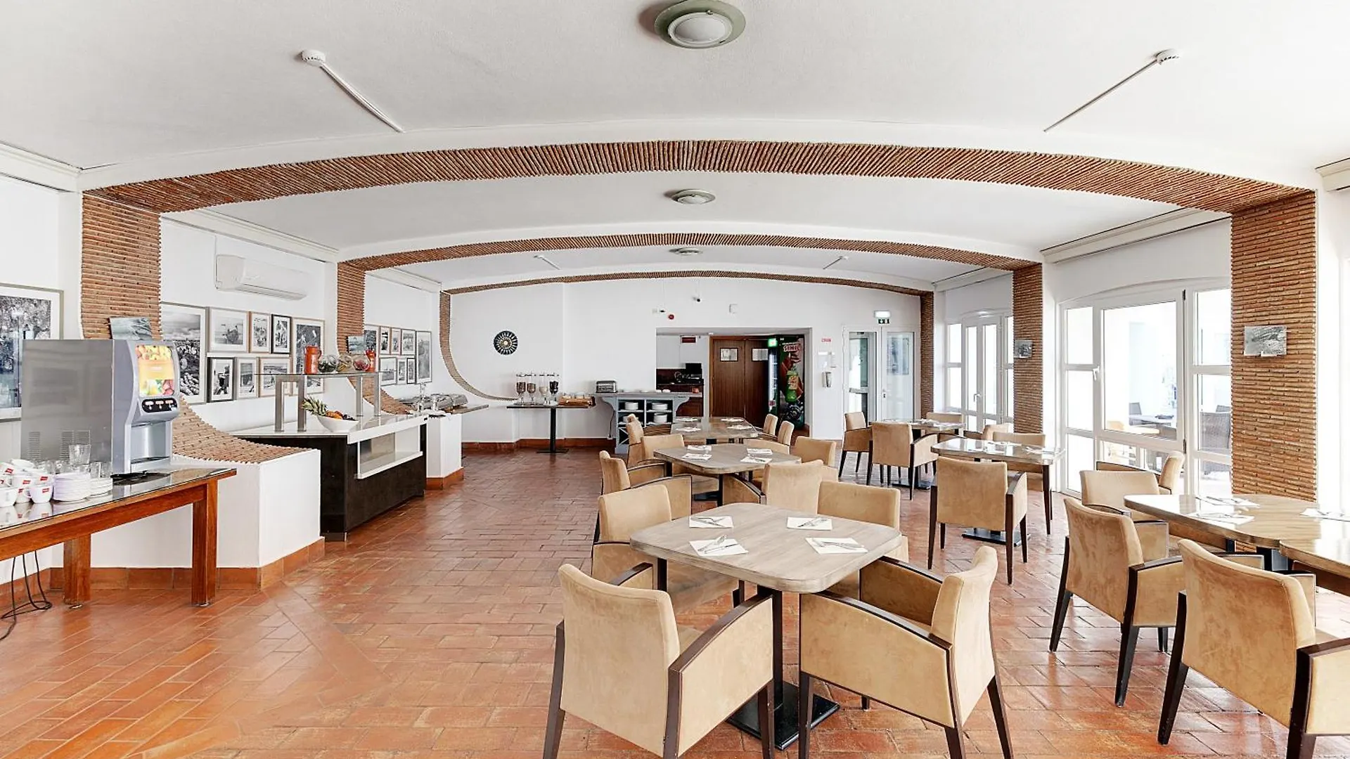 Hotel Carvoeiro Plaza 3*, Carvoeiro (Lagoa) Portugal